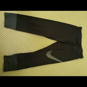 Nike dry-fit leggings